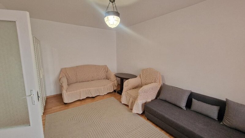 Stefan cel Mare, Polona, Calea Floreasca, stradal