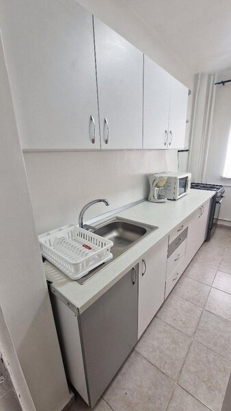 Stefan cel Mare, Polona, Calea Floreasca, stradal